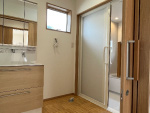 コンパクトな平屋の家